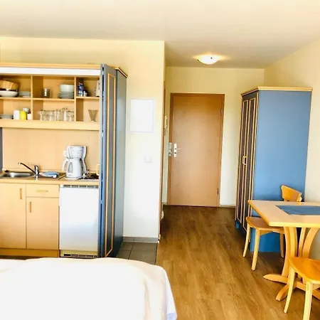 Yachthafenresidenz-wohnung-9207-895 アパート